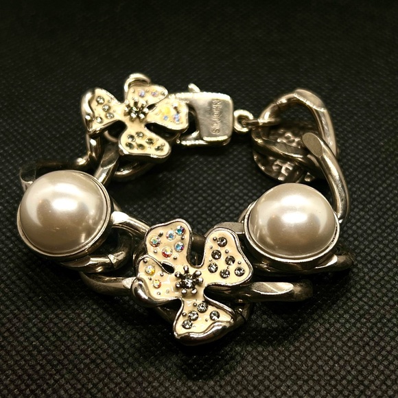 Beautiful Vintage St John Linked Half Dome Pearls & Flowers‎ Bracelet Gold Tone - Picture 1 of 5